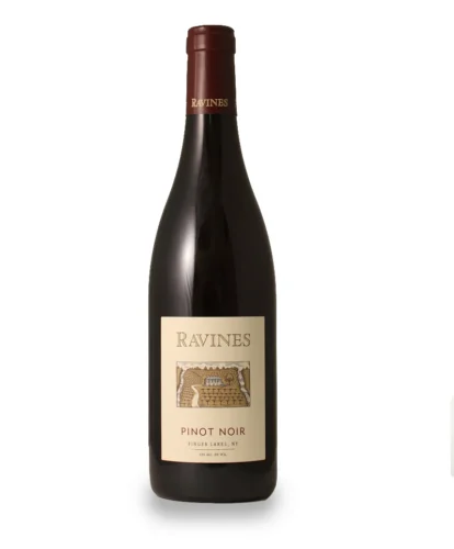 Ravines Pinot Noir 750ml