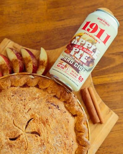 1911 Apple Pie Hard Cider 4 pack